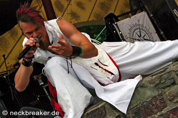 live_20120608_0402_klein