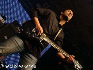 live 20131011 0208 small