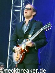 live 20140606 0103 joebonamassa