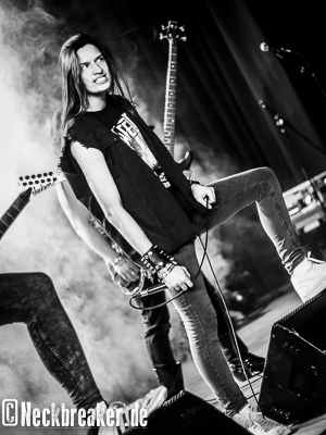 live 20160409 0101 warfield