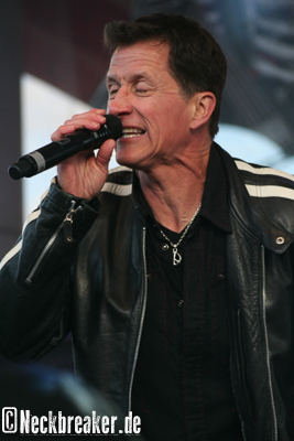 live 20160514 0701 metalchurch