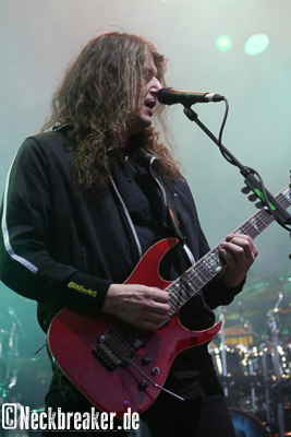 live 20160515 0801 blindguardian