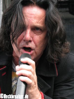 live 20160806 0306 marilllion