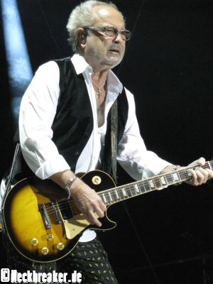 live 20160806 0508 foreigner