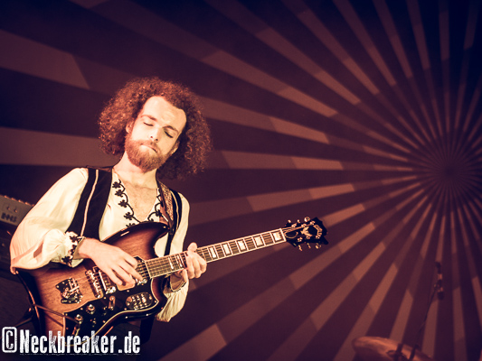 live 20170602 0602 bluespills