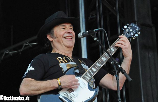 live 20180609 0204 slade