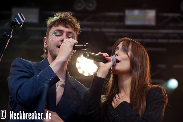 live 20170308 02 02 PrettyMaids