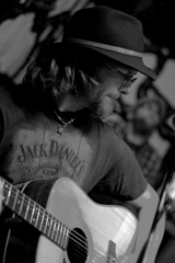 interview_simeonsoulcharger_20121019_09