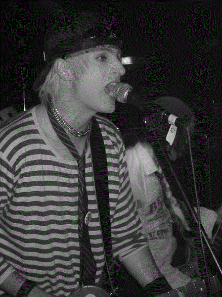 interviews 20170416 TheRevolvers7