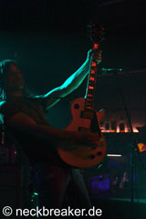 live20140410 ScorpionChild01