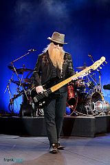 live 20140702 0202 zztop