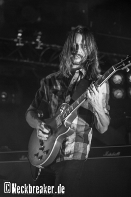 20151107 02 04 Graveyard