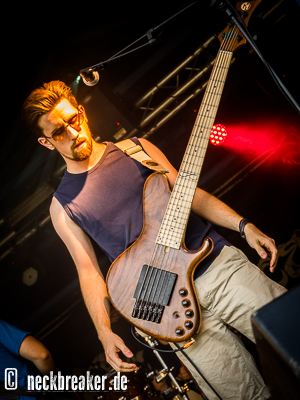 live 20150711 0102 paperskies