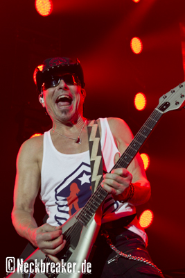 20160319 02 04 Scorpions