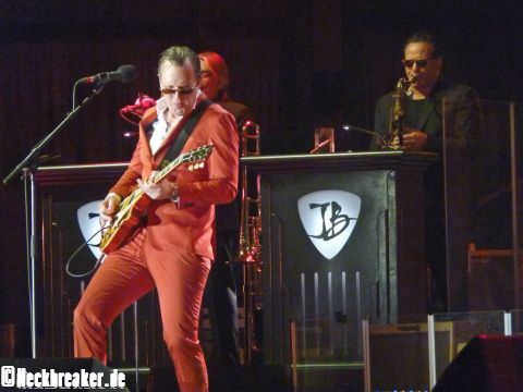 live 20160313 0103 joebonamassa