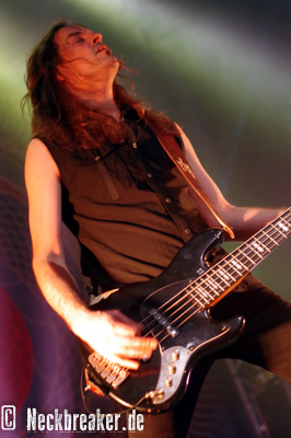 live 20160327 0304 amorphis