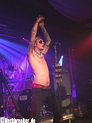 live 20161126 0101 dustbowljukies