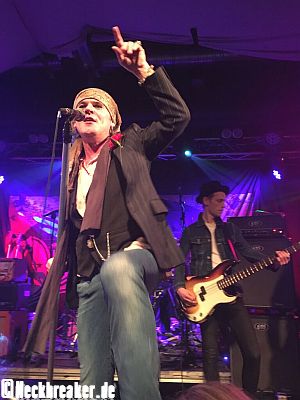 live 20161126 0301 quireboys