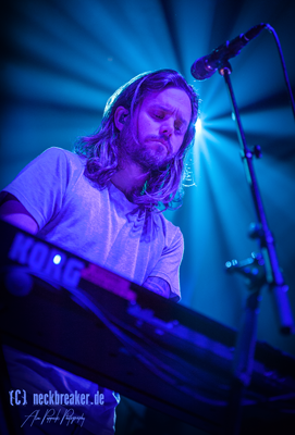 Live 20170130 02 01 BTBAM 400