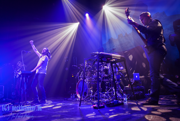 Live 20170130 02 10 BTBAM 400