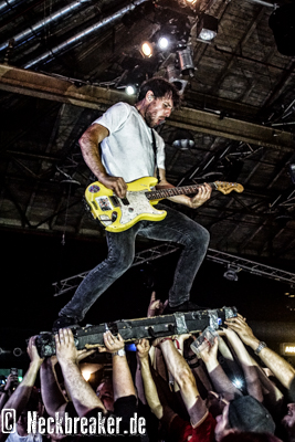 live 20170719 0101 itchy