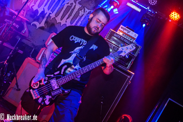 live 20170817 0101 earthgrave