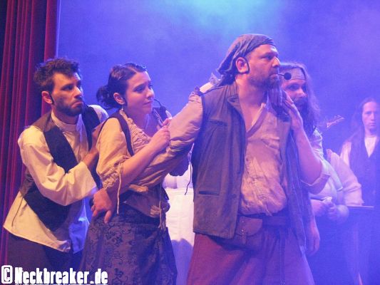 live 20190414 0115 piratesbride