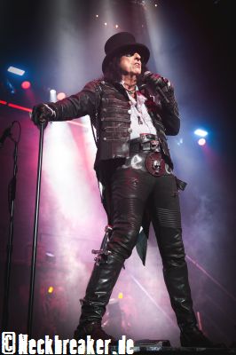 live 20190911 0213 alicecooper