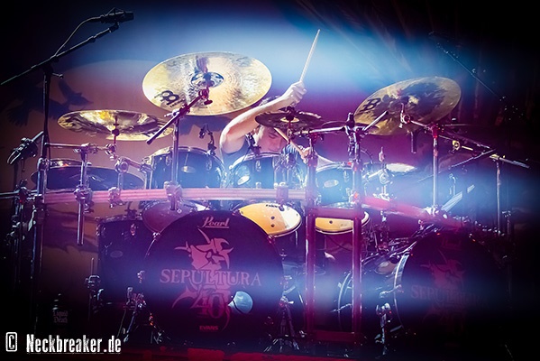 live 20241106 0305 004sepultura