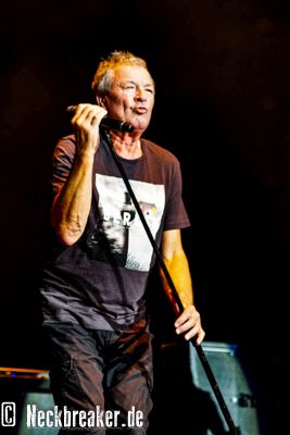 live 20170527 0244 deeppurple