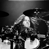 shawn drover quits megadeth