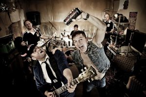 HoleFullOfLove MusiktheaterREX