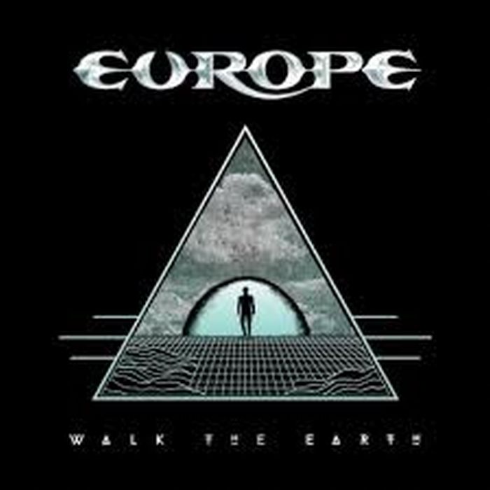 europe walktheearth700