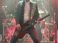 live 20141124 02 04 StatusQuo