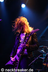live 20150217 01 02 Bombus