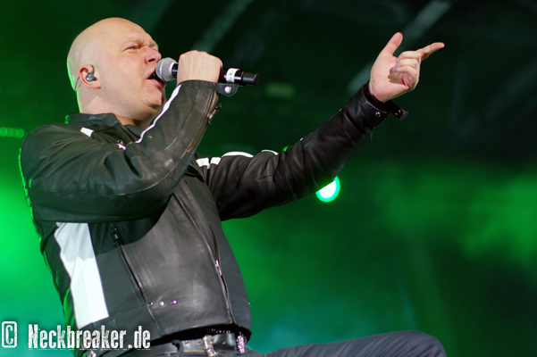 live 20160402 0114 avantasia