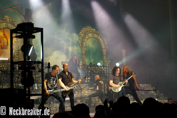 live 20160402 0132 avantasia