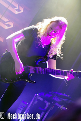 live 20160408 0106 voyager