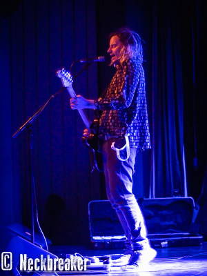 live 20191116 0302 motherscake